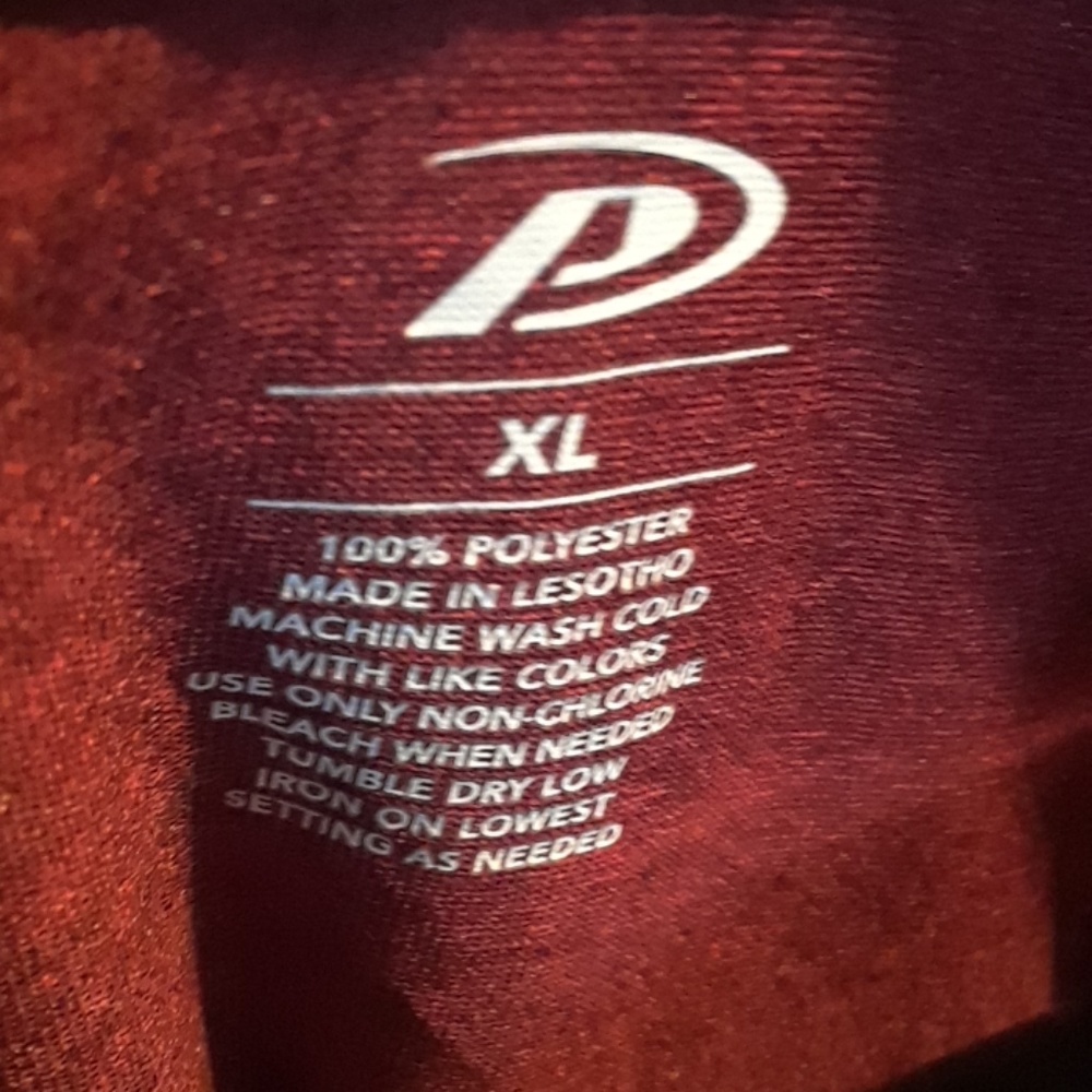 Men's tee - Picture 2 of 5